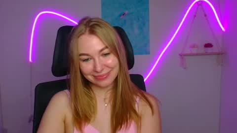 Emilia online show from June 26, 6:58 am