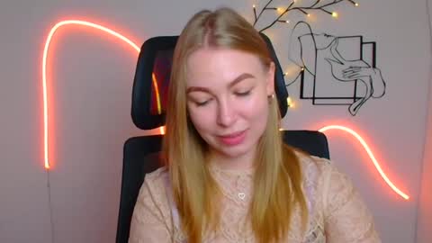 Emilia online show from July 23, 5:48 am