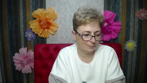 EmiliaGree online show from April 24, 5:49 pm