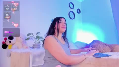 Emilie James online show from October 22, 3:17 pm