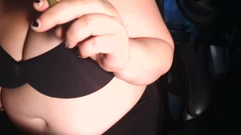emilie foxx online show from July 30, 8:21 pm