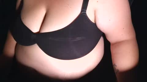 emilie foxx online show from July 15, 2:27 am