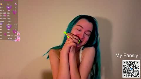 Emily online show from June 13, 9:34 pm