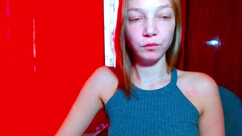 Emilly online show from December 18, 8:30 am