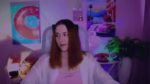 emillylopez online show from July 19, 12:18 pm