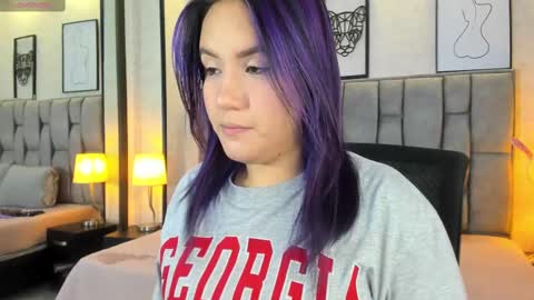 Emily online show from March 12, 3:35 am