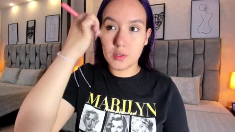 Emily online show from December 31, 2:51 am