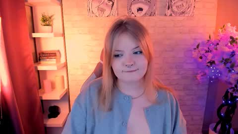 emily_coyness online show from February 28, 4:39 pm