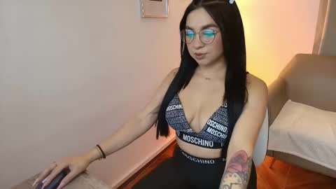 Emily online show from February 20, 12:29 pm