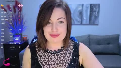 Emily online show from October 10, 2:11 pm