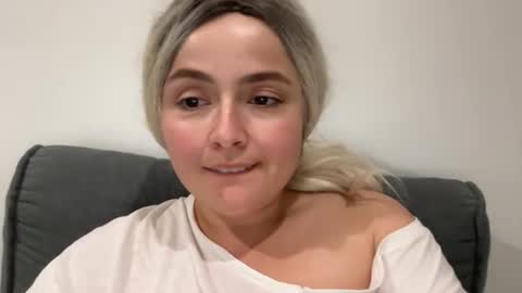 emily_morning_dew online show from September 24, 7:57 pm