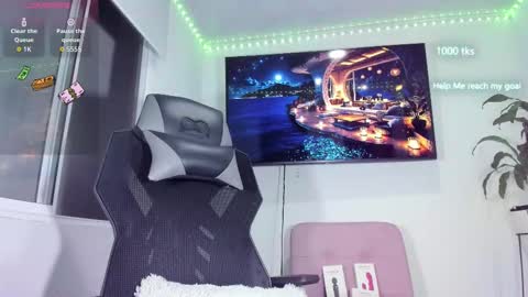 emily_palmeer online show from January 9, 11:03 am