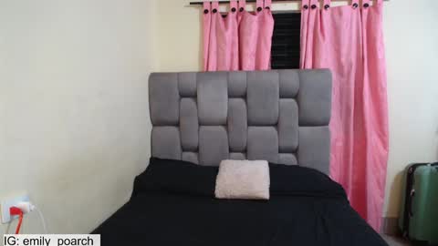 emily online show from January 10, 1:10 am