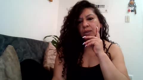 Enily online show from July 28, 3:21 pm