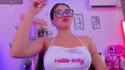 Emily online show from June 9, 10:09 pm