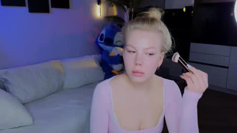 emily shepard online show from May 12, 2:20 am