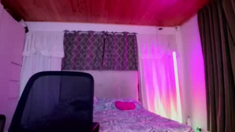 Emily  Swan online show from April 14, 1:16 am