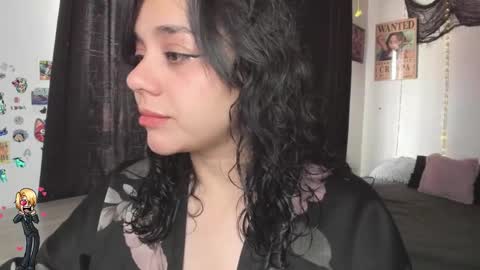 Snapshot of emily_vader chatting on October 20, 3:48 pm emily_vader online show from October 20, 3:48 pm