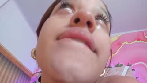 emily_velvet_ online show from July 28, 6:42 pm