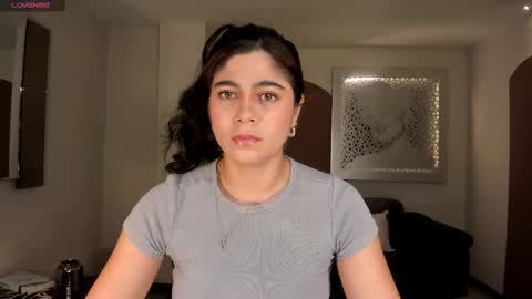 Emily Armstrong online show from December 12, 11:18 am