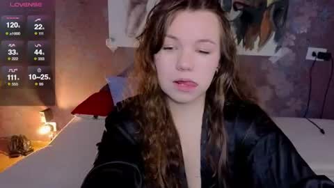 artist Emily online show from July 1, 7:02 pm