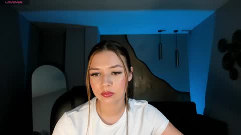 Emily Carter online show from May 8, 11:02 am