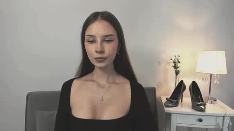 EmilyCharming online show from February 25, 9:26 pm