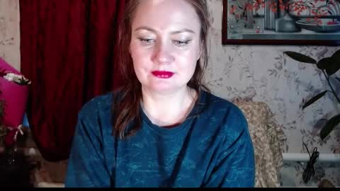 EmilyDoth online show from February 19, 11:32 am