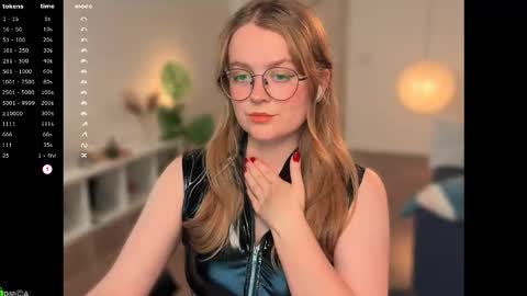 Emily  online show from November 20, 12:17 pm