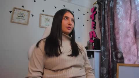 Emily Jang online show from November 10, 4:13 pm