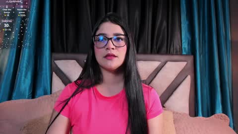 Snapshot of emilyjhonson_1 chatting on January 25, 2:26 am Emily Jhonson online show from January 25, 2:26 am