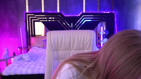  MY NAME IS Emily WELCOME EVERYONE I WILL BE HAPPY TO GIVE YOU WHAT YOU HAVE DREAMED OF FOR SO LONG online show from November 14, 8:03 am