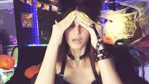 Emily online show from October 24, 2:07 am