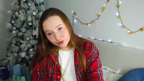 Snapshot of emilyxgrasez chatting on January 4, 1:42 am Emily online show from January 4, 1:42 am