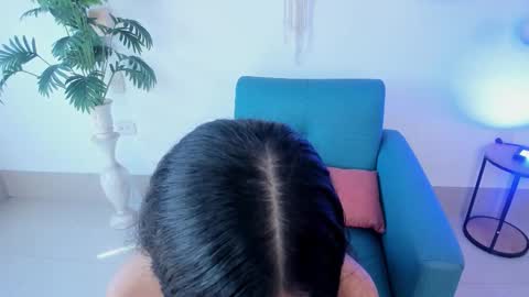 emilyy_kim online show from November 25, 7:15 pm