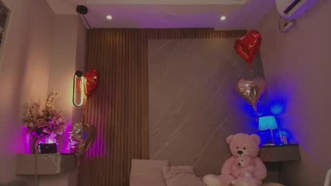 emma__rose1 online show from April 5, 2:54 am