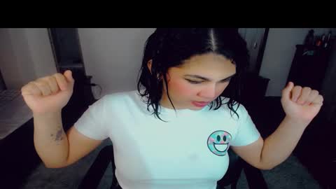 emma online show from February 6, 12:48 pm