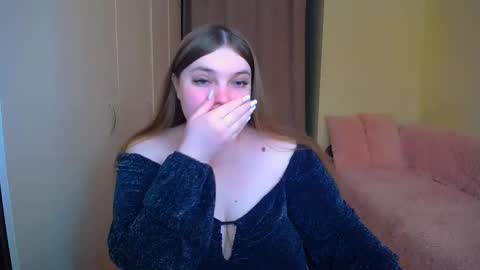 Snapshot of emma_dorn chatting on February 22, 12:08 pm Eva online show from February 22, 12:08 pm