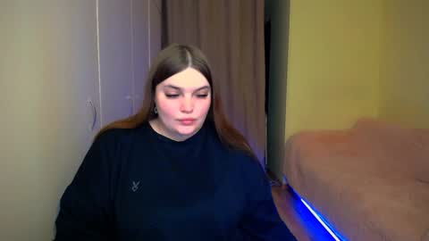 Snapshot of emma_dorn chatting on January 29, 7:25 am Eva online show from January 29, 7:25 am