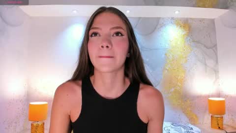 Snapshot of emma_jhoons chatting on September 18, 11:09 am emma_jhoons online show from September 18, 11:09 am