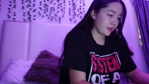 emma_johnson_ online show from February 23, 2:34 am