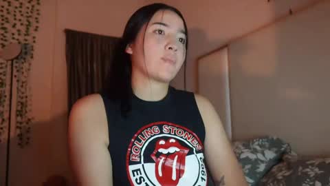 emma_johnson_ online show from January 23, 2:23 am