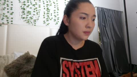 emma_johnson_ online show from March 17, 1:53 am