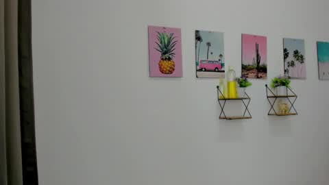 whises lits        online show from January 17, 6:37 pm