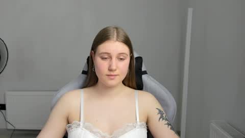 Emma online show from June 18, 12:10 pm