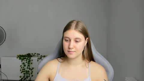 Emma online show from July 29, 6:24 am
