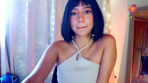 Emma web online show from March 9, 4:43 pm