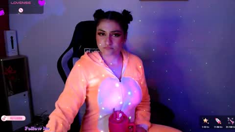 modelo independente online show from March 9, 3:11 am