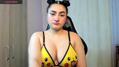 modelo independente online show from November 9, 10:38 pm