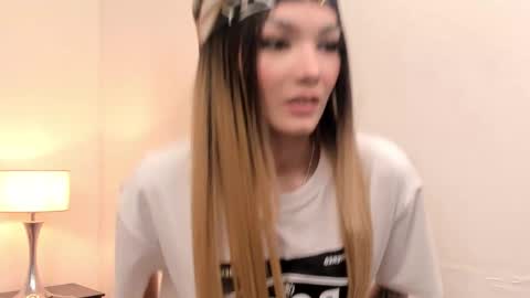 Emma  online show from February 11, 11:28 pm